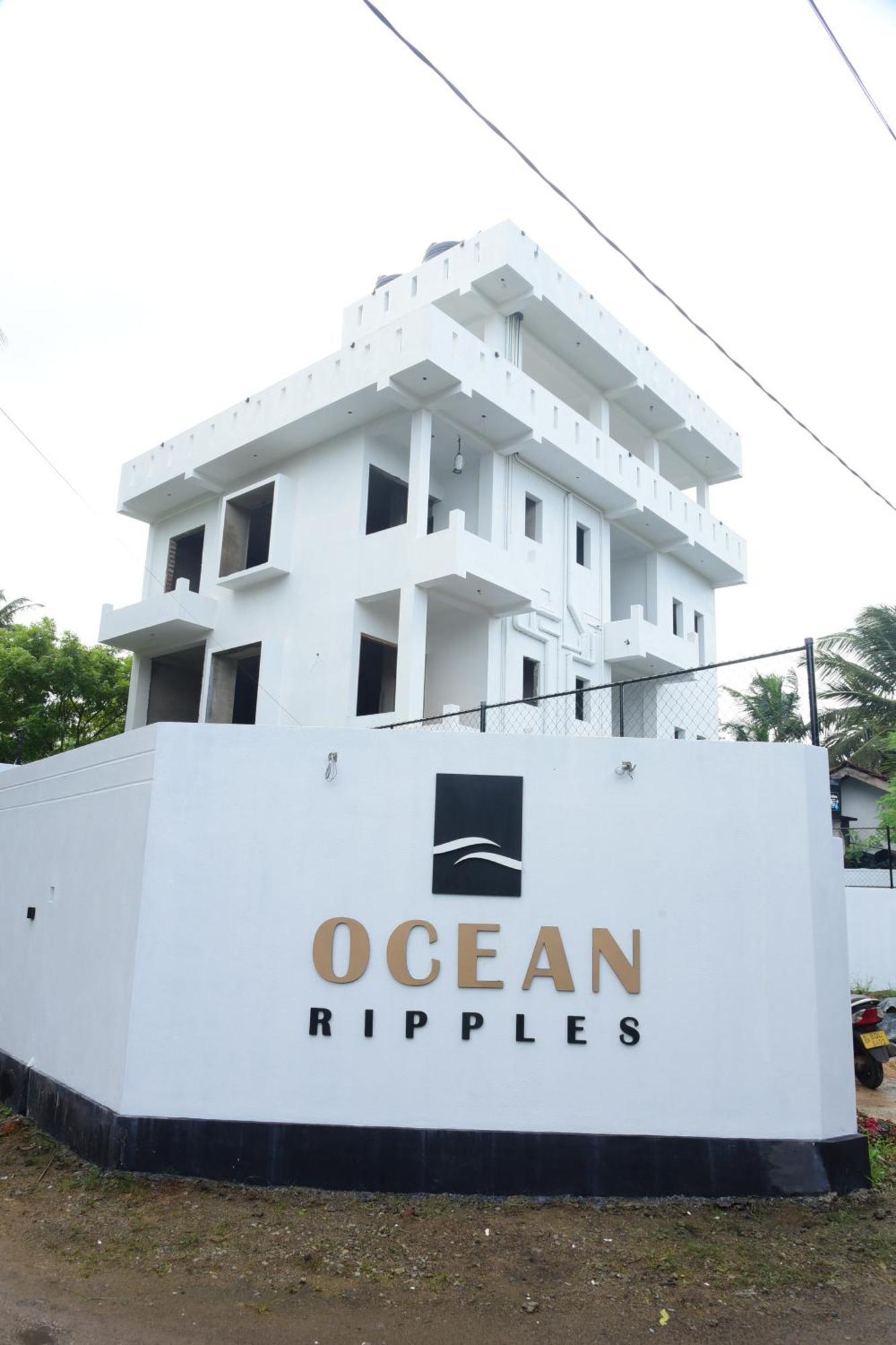 Ocean Ripples Hotel Hikkaduwa Exterior foto