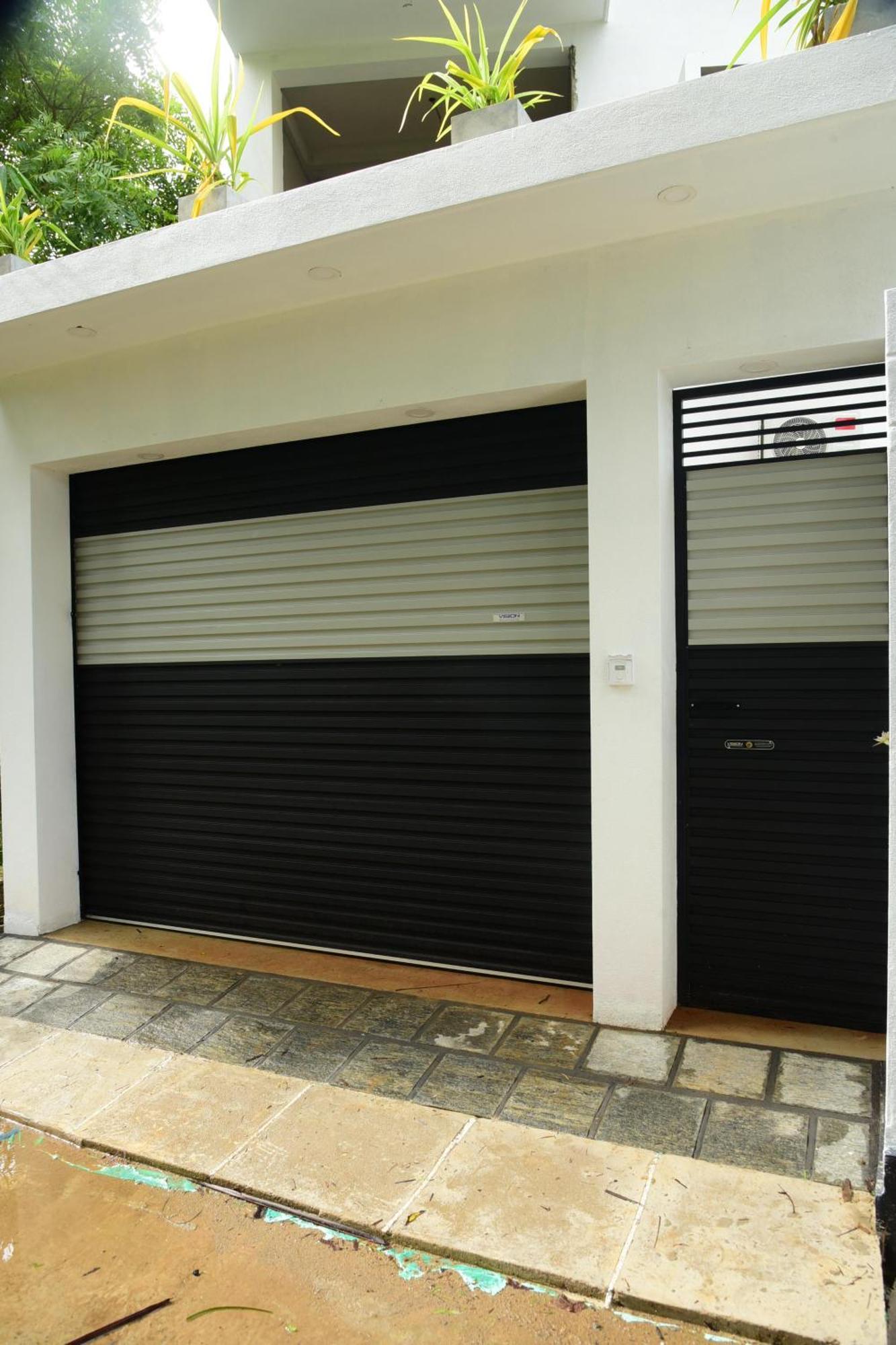 Ocean Ripples Hotel Hikkaduwa Exterior foto